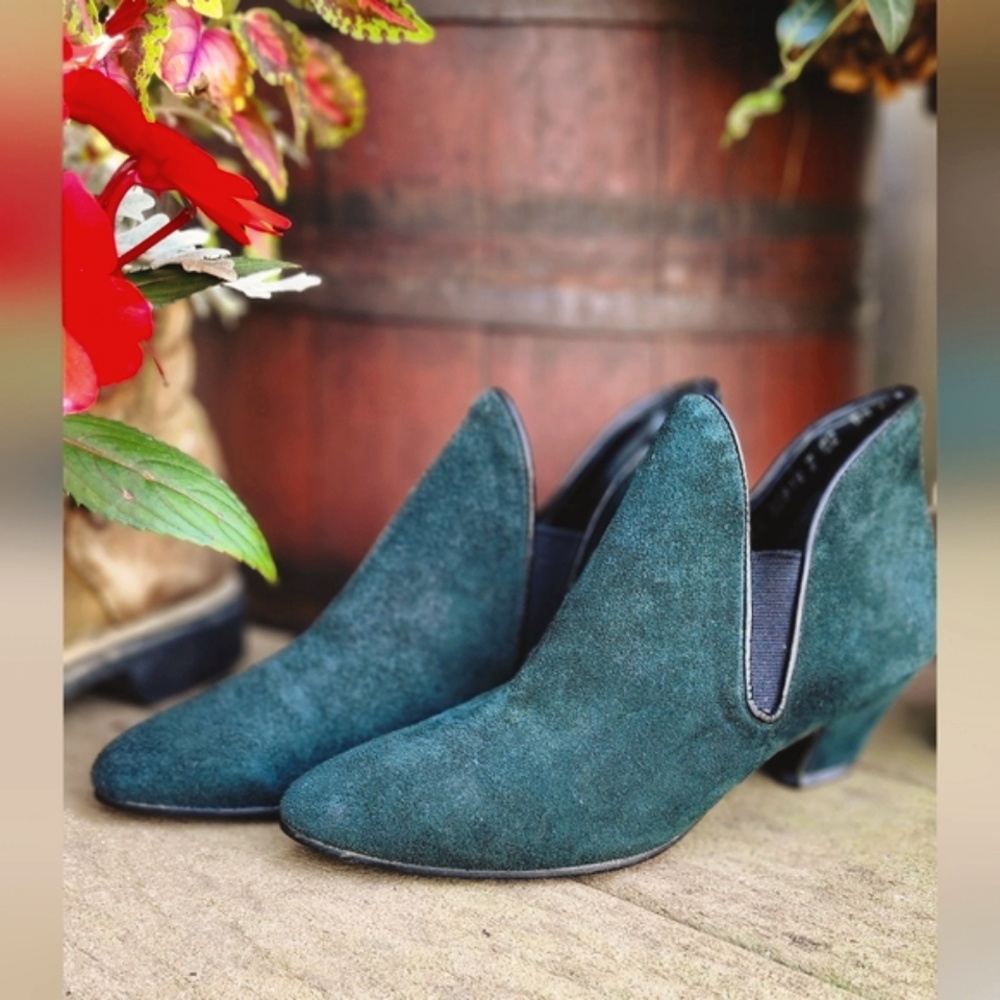 Ankle Boots, Green Suede VTG